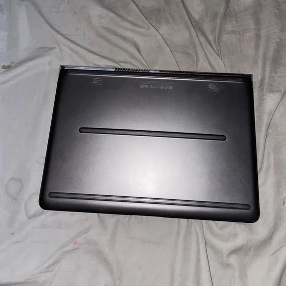 hp spectre laptop ( charger included)